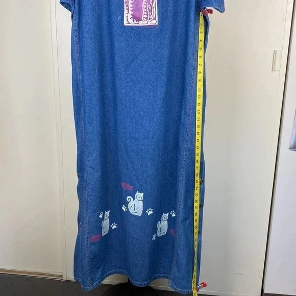 Cat lover Vtg denim short sleeve scoop neck embroidered side slit maxi dress XXL - Picture 17 of 17
